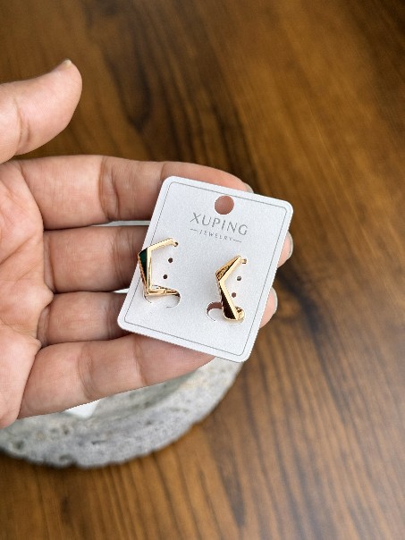 گوشواره ژوپینگ طرح چند ضلعی